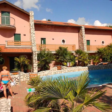 Villa Terraced With Pool Lignano Sabbiadoro